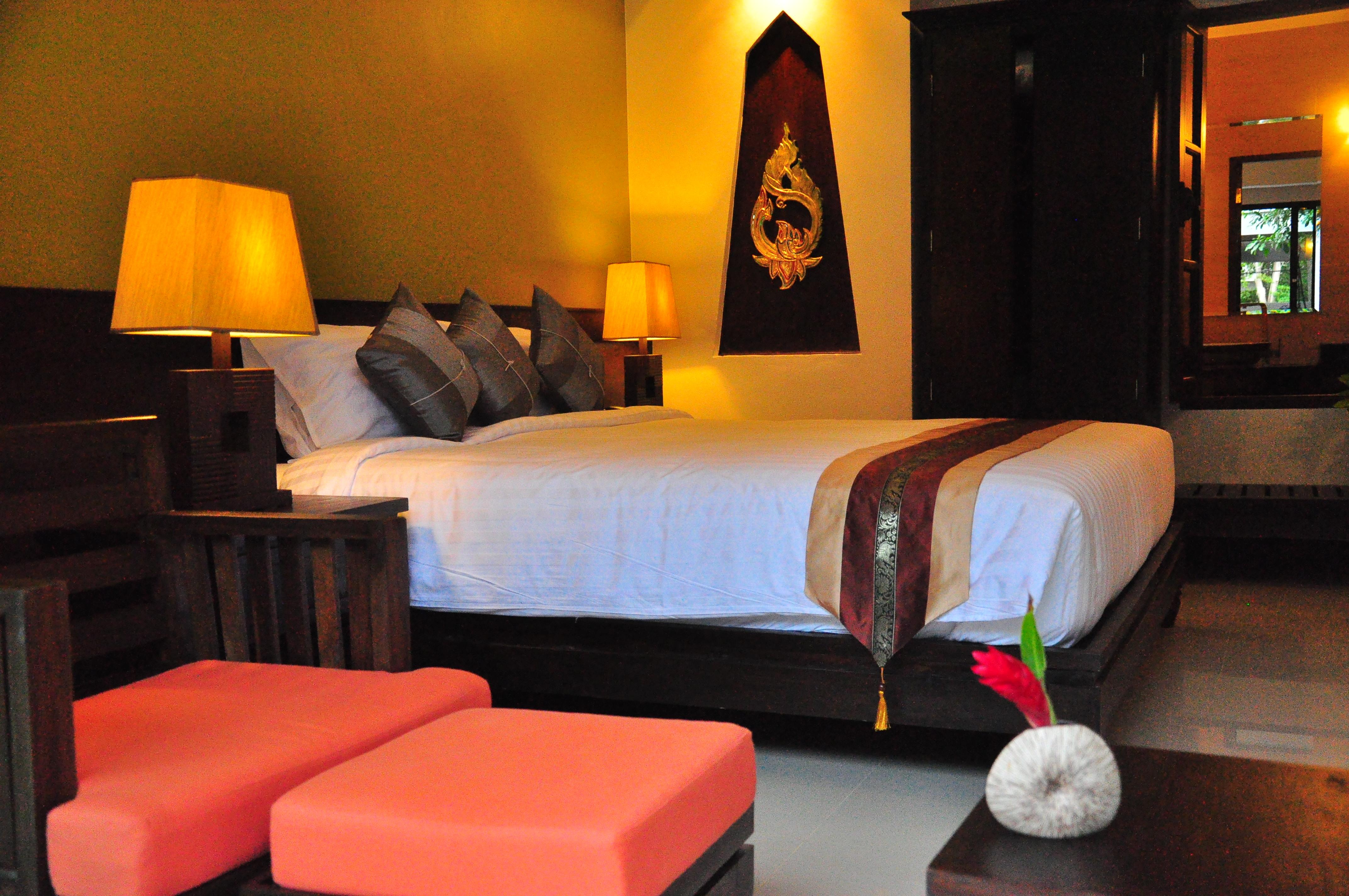 Navatara Phuket Resort - SHA Extra Plus Rawai Exteriör bild