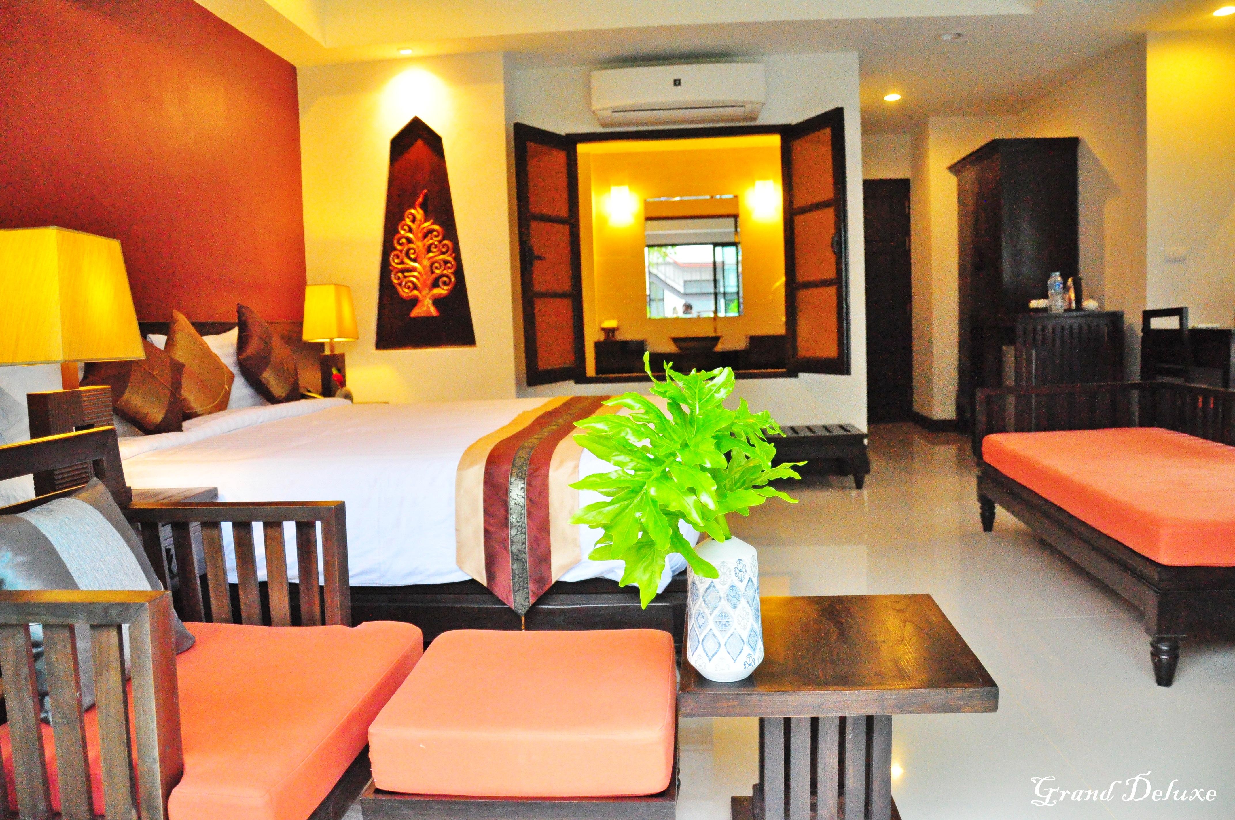 Navatara Phuket Resort - SHA Extra Plus Rawai Exteriör bild